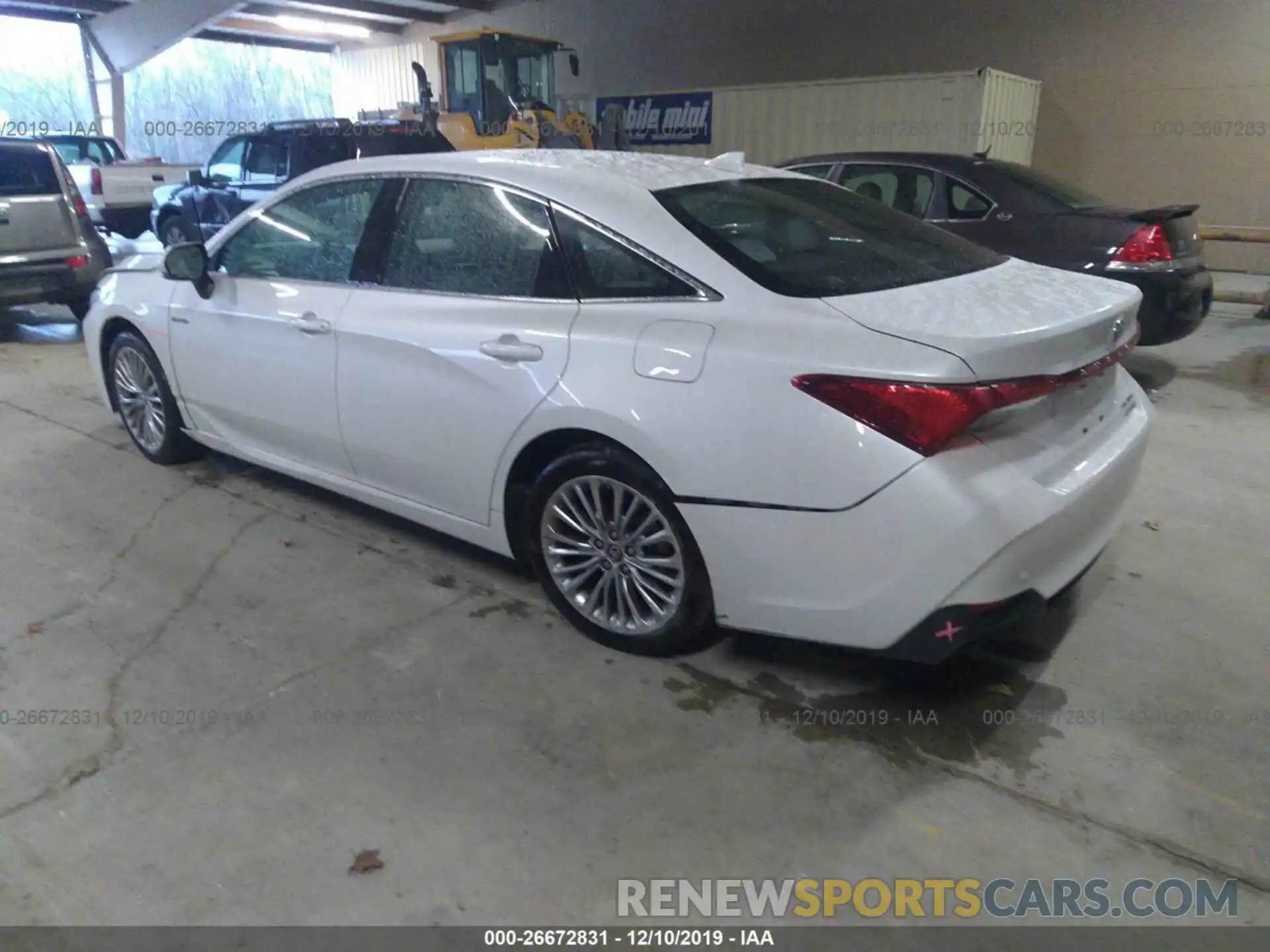 3 Photograph of a damaged car 4T1B21FB4KU001564 TOYOTA AVALON 2019