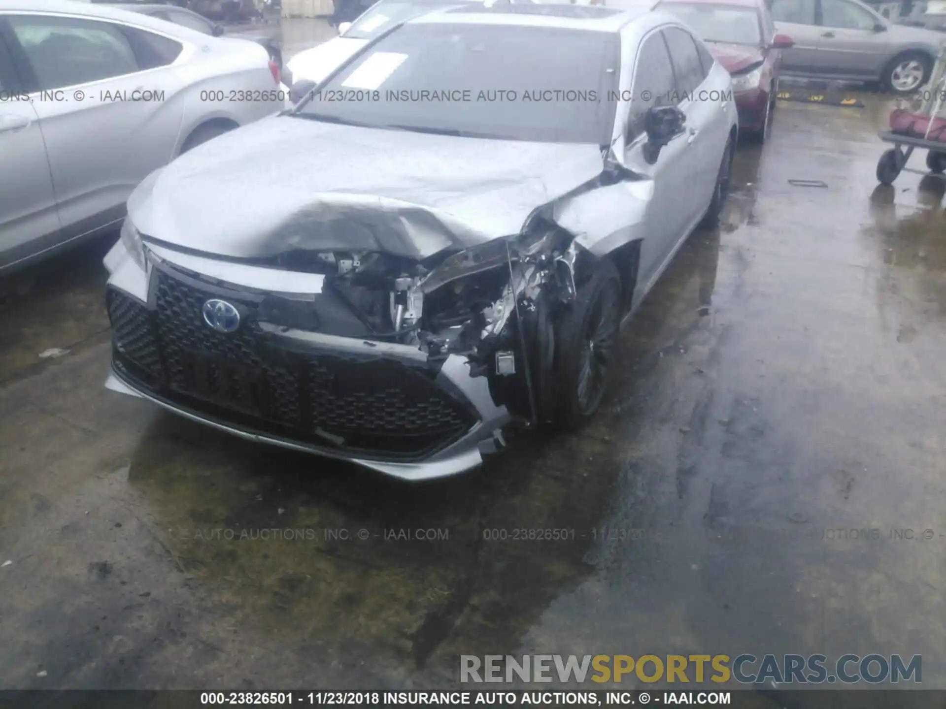 6 Photograph of a damaged car 4T1B21FB4KU002939 TOYOTA AVALON 2019