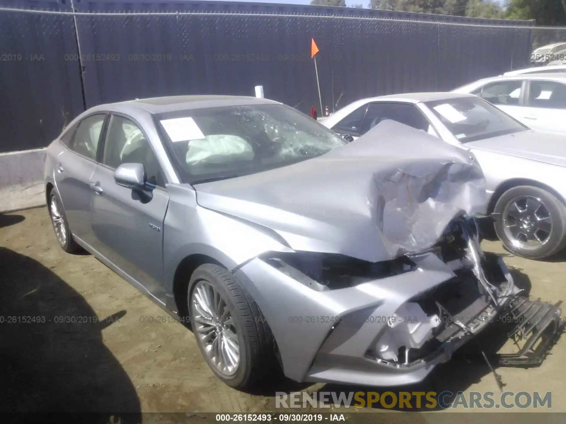 1 Photograph of a damaged car 4T1B21FB4KU005548 TOYOTA AVALON 2019