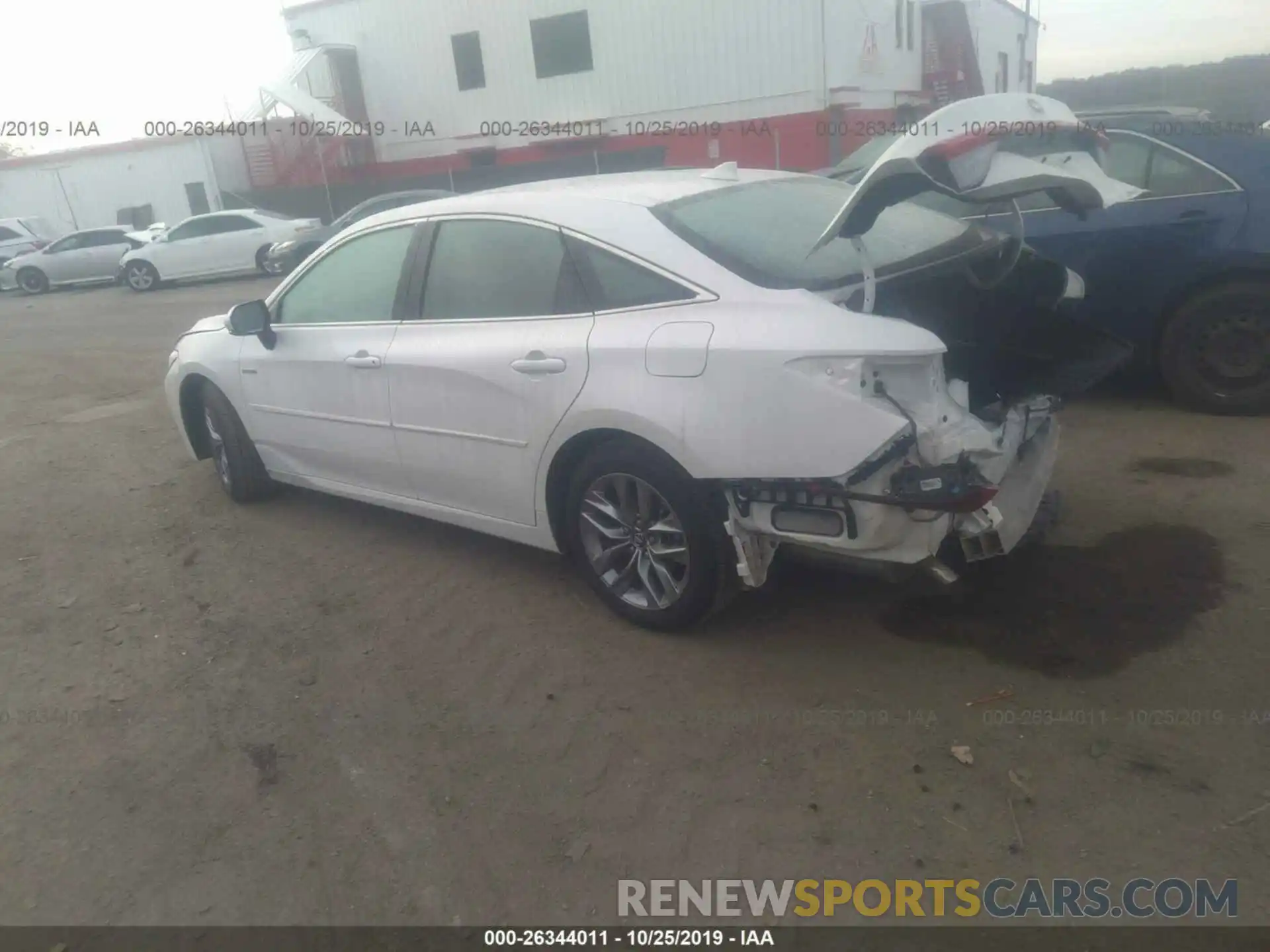 3 Photograph of a damaged car 4T1B21FB4KU010071 TOYOTA AVALON 2019