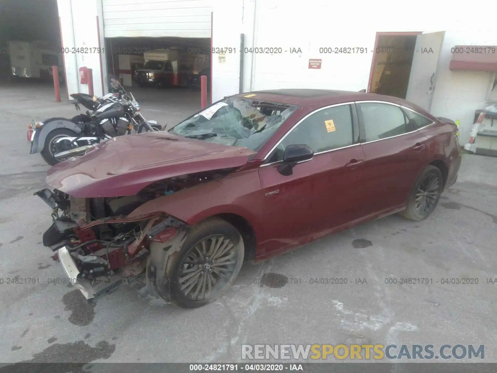 2 Photograph of a damaged car 4T1B21FB5KU002237 TOYOTA AVALON 2019