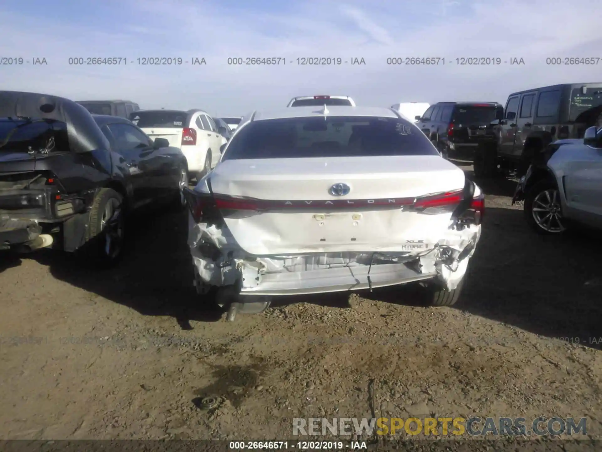 6 Photograph of a damaged car 4T1B21FB5KU005851 TOYOTA AVALON 2019