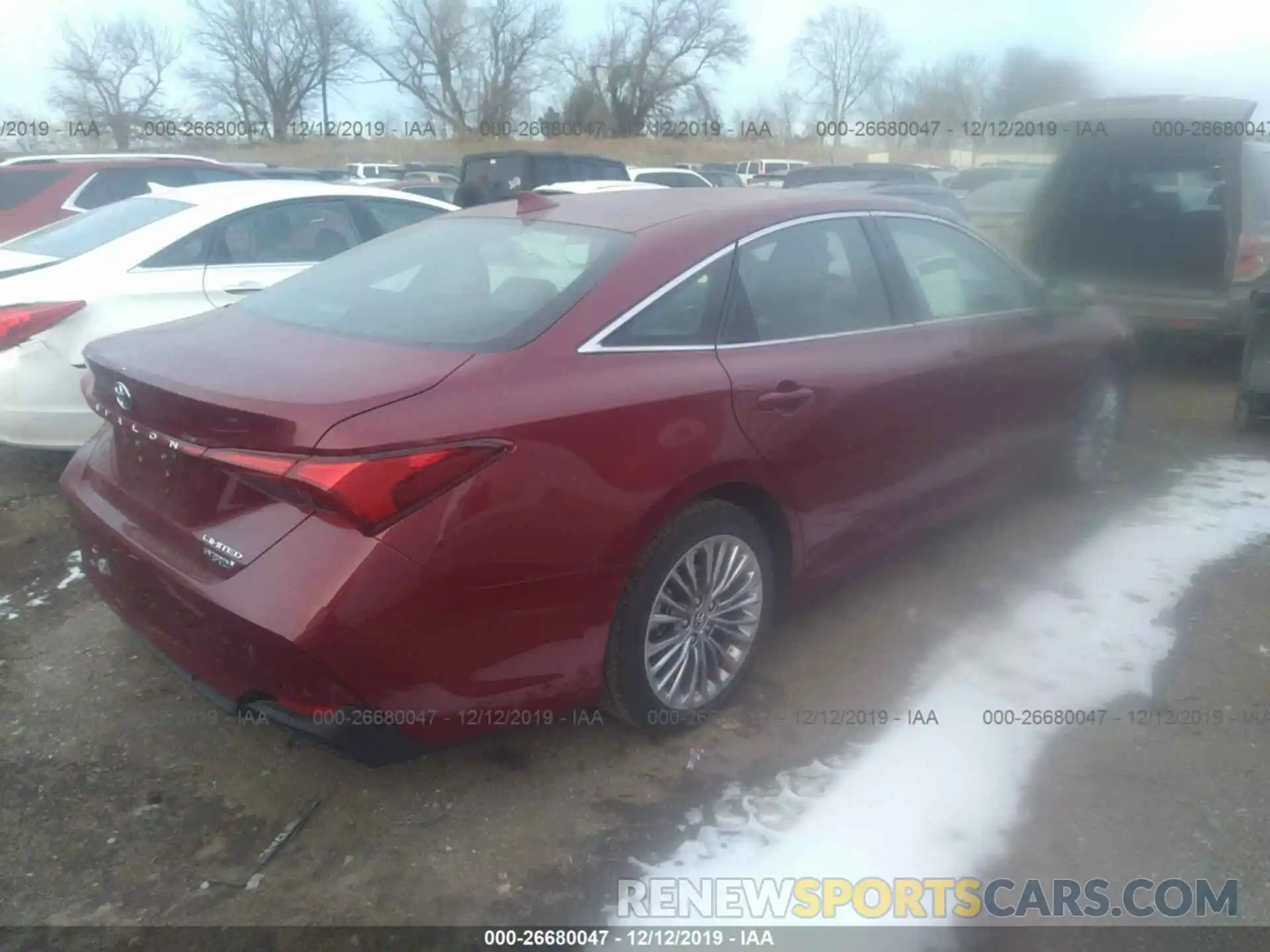 4 Photograph of a damaged car 4T1B21FB5KU009561 TOYOTA AVALON 2019