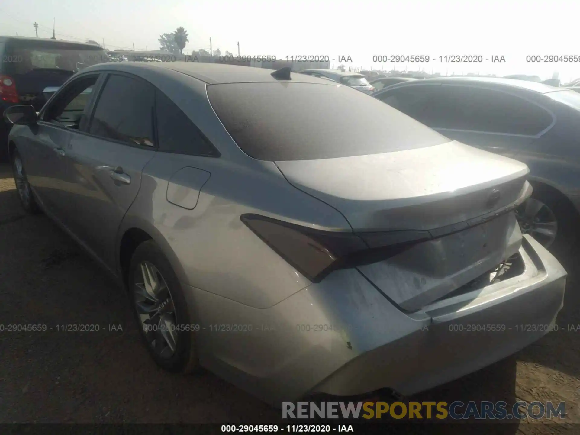 3 Photograph of a damaged car 4T1B21FB5KU009768 TOYOTA AVALON 2019