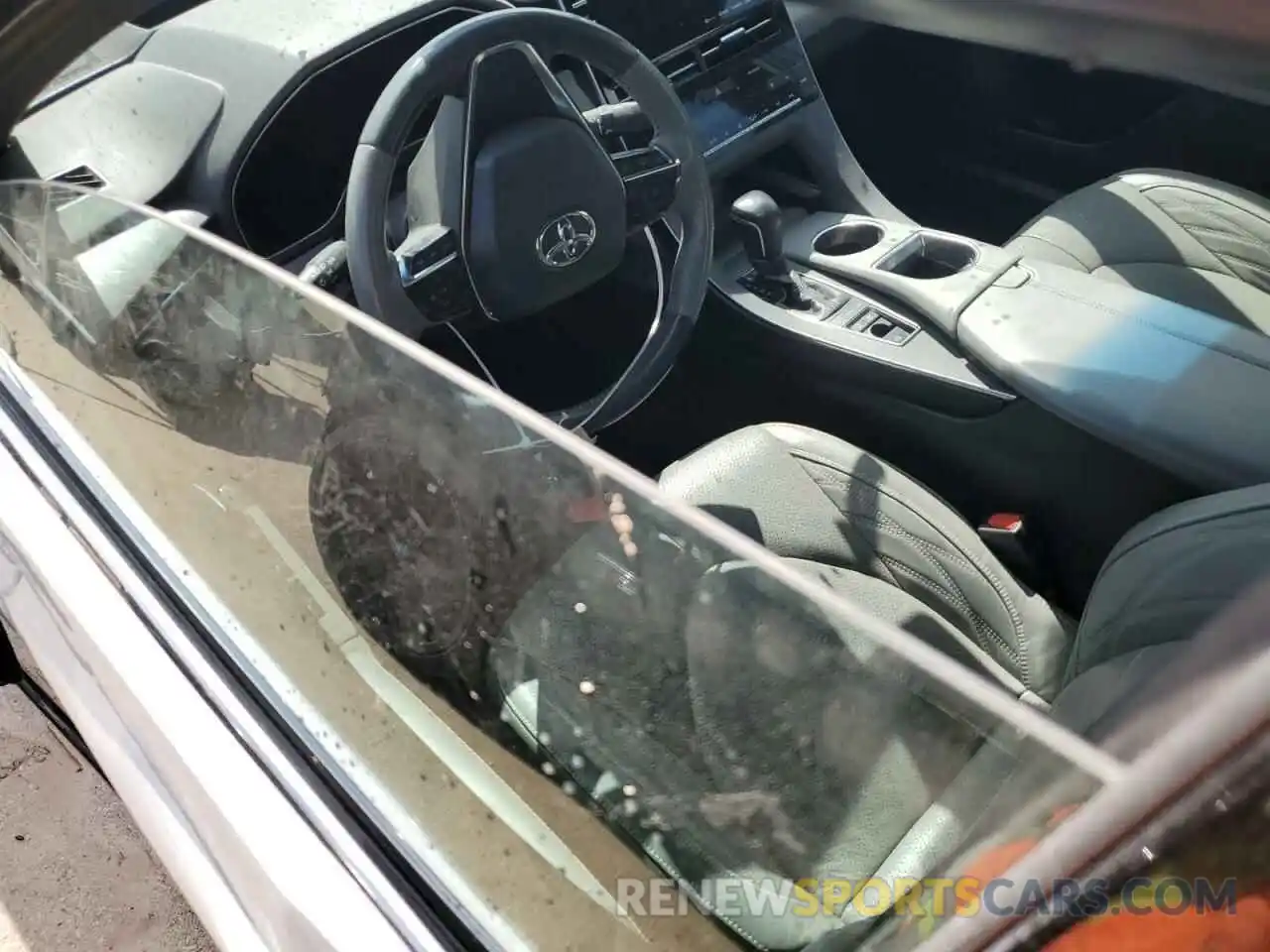 7 Photograph of a damaged car 4T1B21FB5KU010435 TOYOTA AVALON 2019