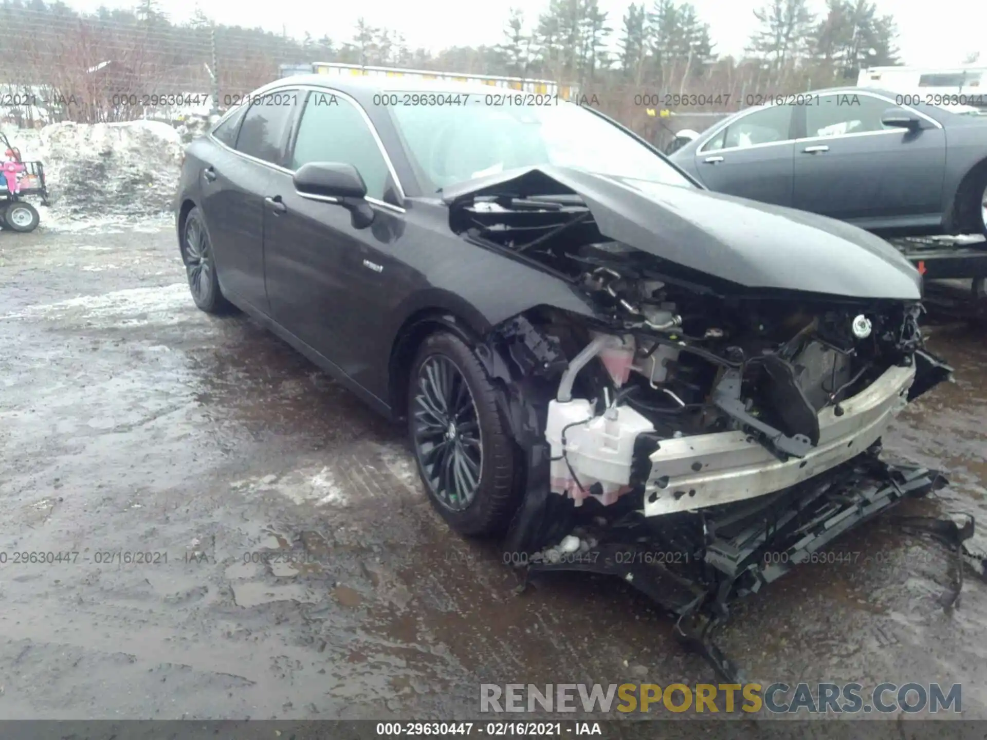 1 Photograph of a damaged car 4T1B21FB6KU002294 TOYOTA AVALON 2019