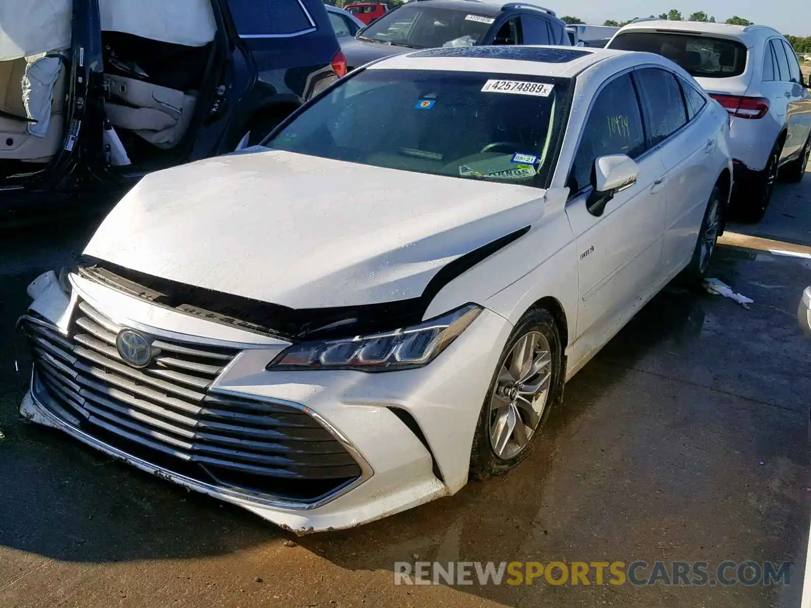 2 Photograph of a damaged car 4T1B21FB6KU004756 TOYOTA AVALON 2019