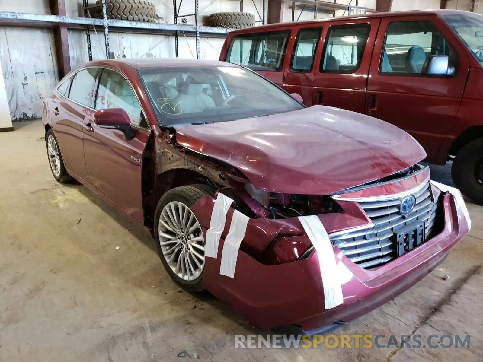 1 Photograph of a damaged car 4T1B21FB6KU006183 TOYOTA AVALON 2019