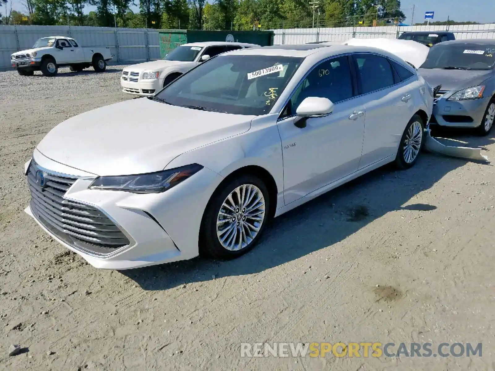 2 Photograph of a damaged car 4T1B21FB6KU011531 TOYOTA AVALON 2019