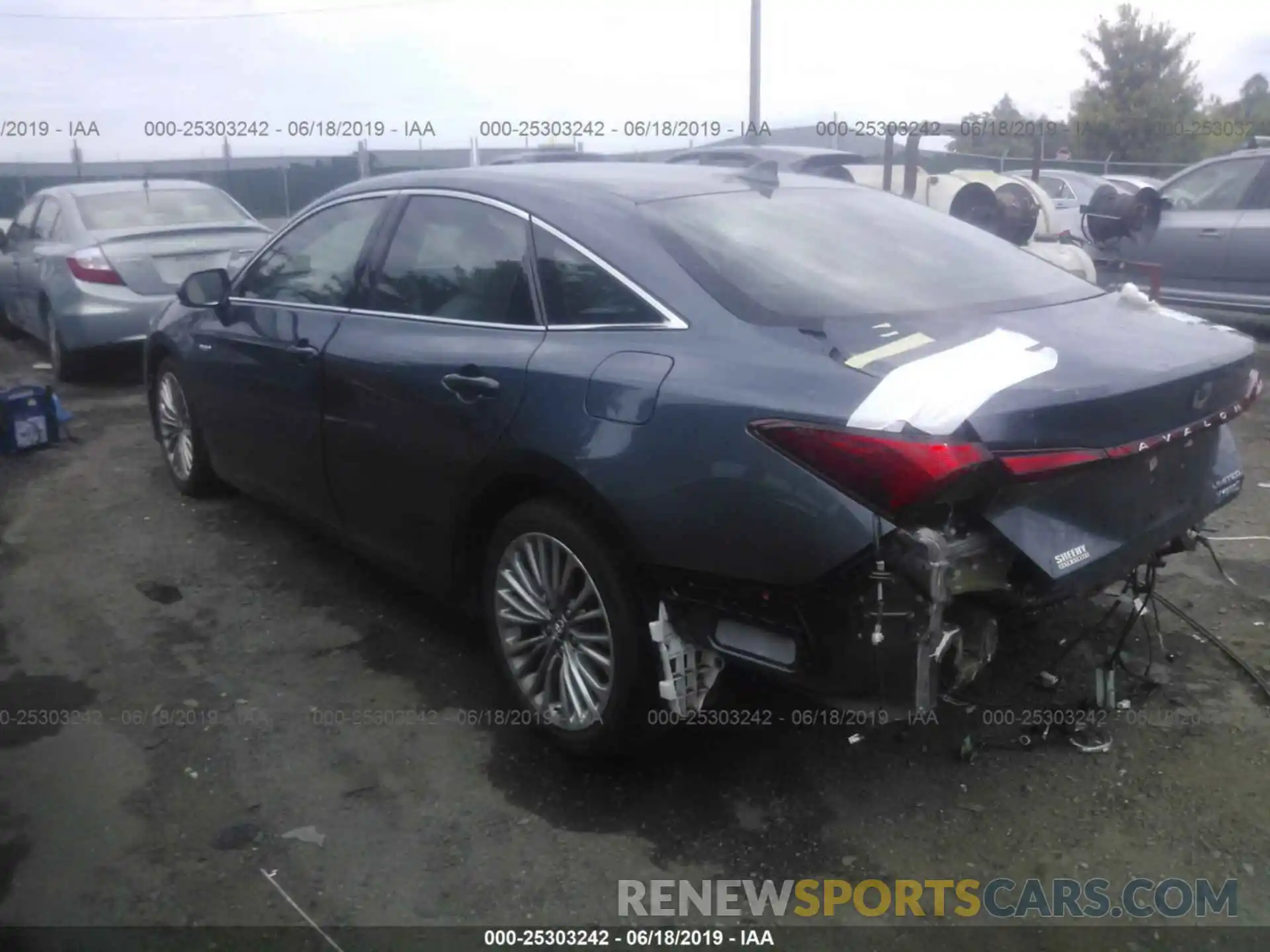 3 Photograph of a damaged car 4T1B21FB7KU002448 TOYOTA AVALON 2019