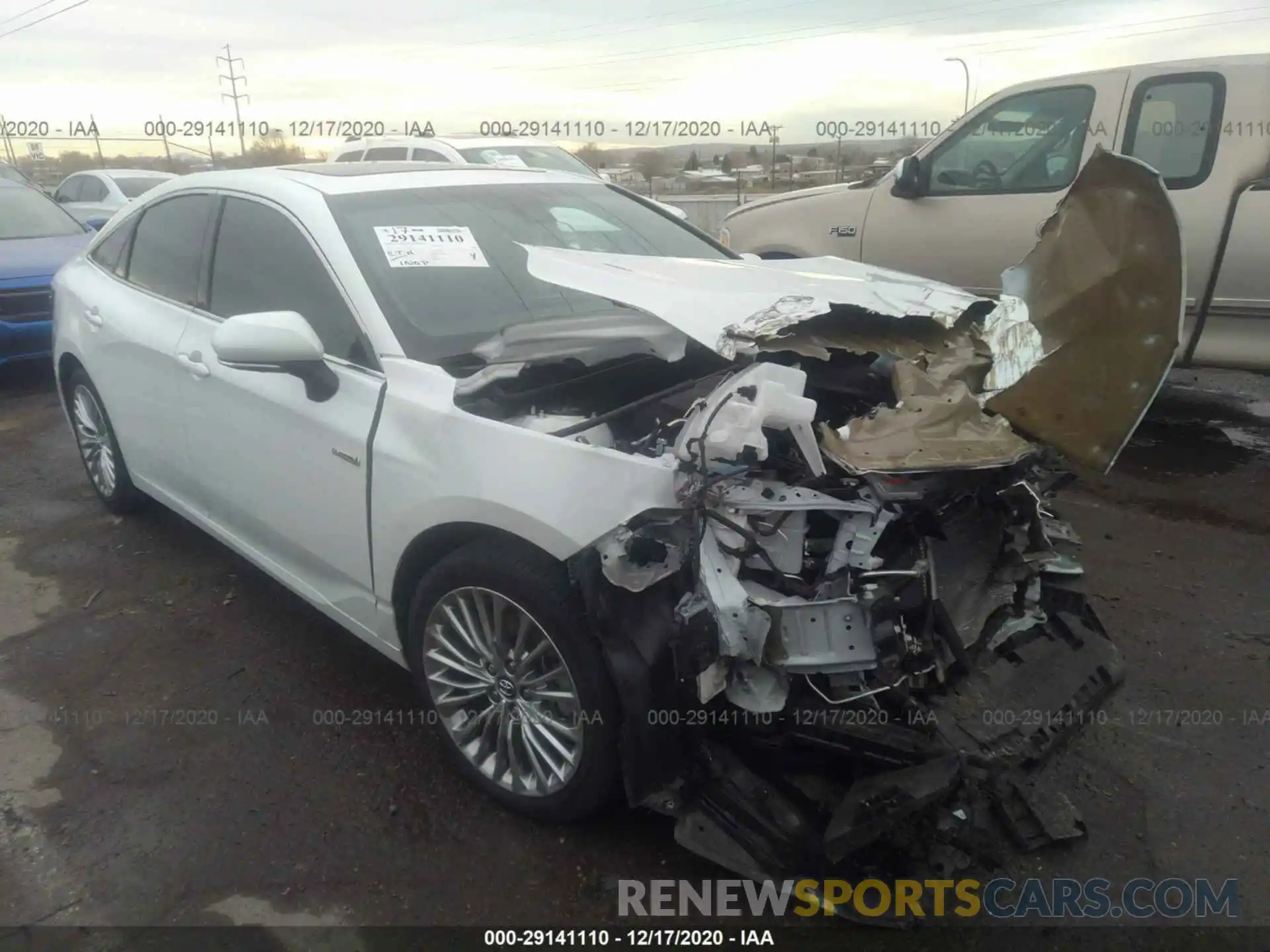 1 Photograph of a damaged car 4T1B21FB7KU002885 TOYOTA AVALON 2019