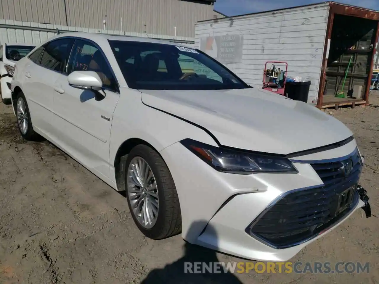 1 Photograph of a damaged car 4T1B21FB7KU003096 TOYOTA AVALON 2019