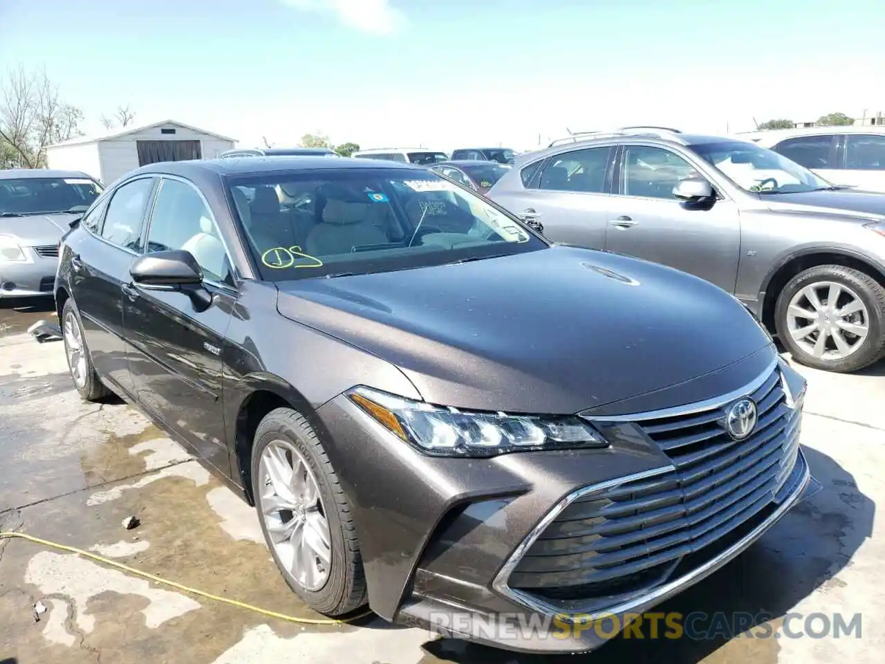 1 Photograph of a damaged car 4T1B21FB7KU003440 TOYOTA AVALON 2019