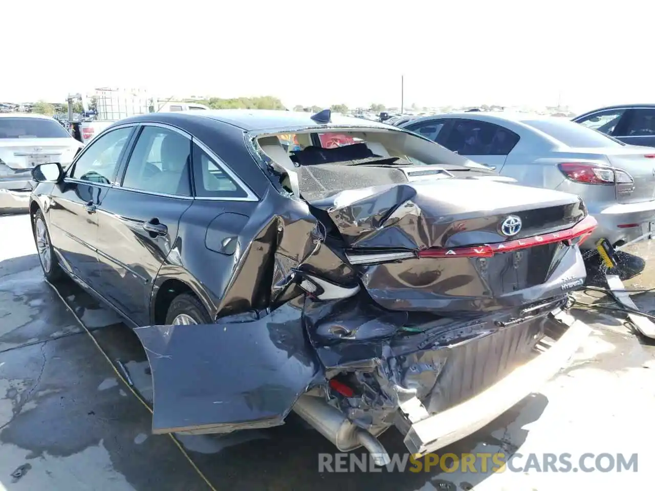 3 Photograph of a damaged car 4T1B21FB7KU003440 TOYOTA AVALON 2019