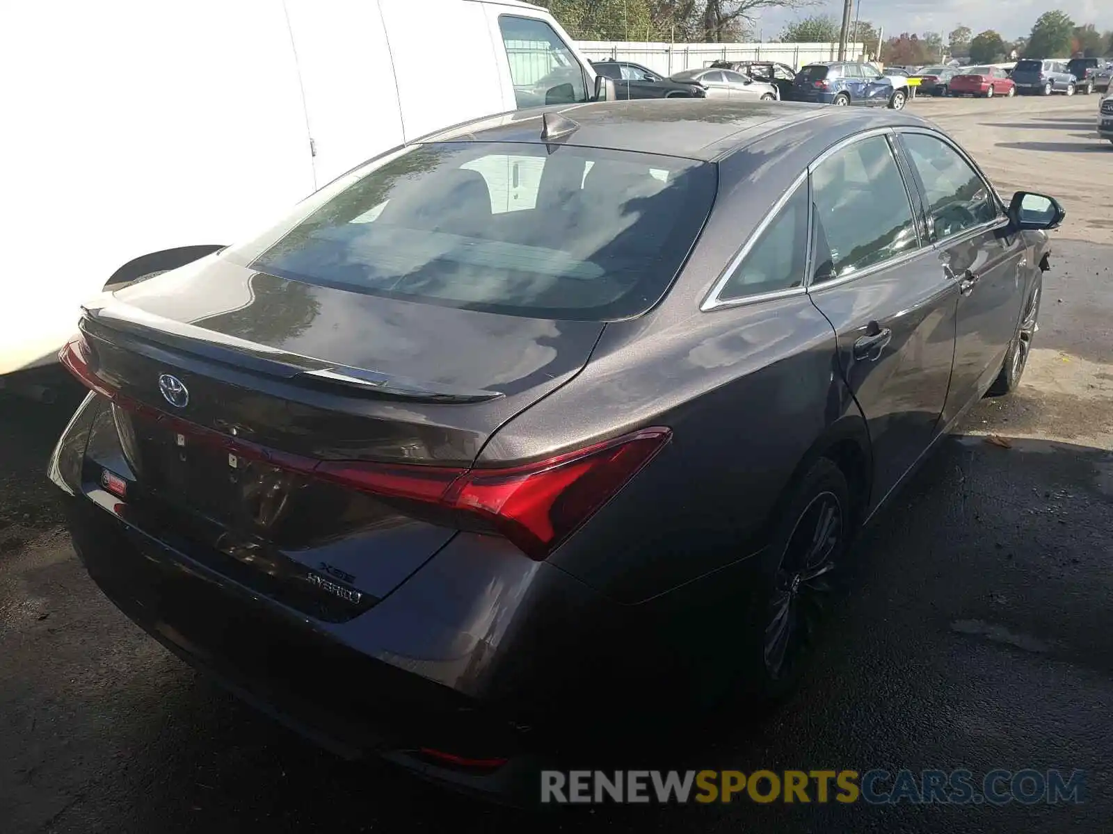 4 Photograph of a damaged car 4T1B21FB7KU004023 TOYOTA AVALON 2019