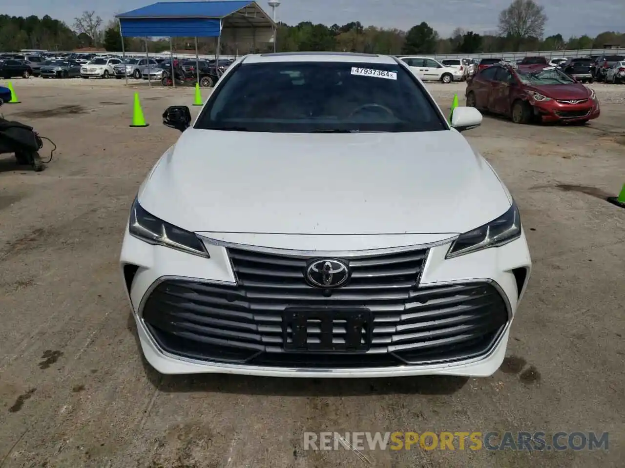 5 Photograph of a damaged car 4T1B21FB7KU007312 TOYOTA AVALON 2019