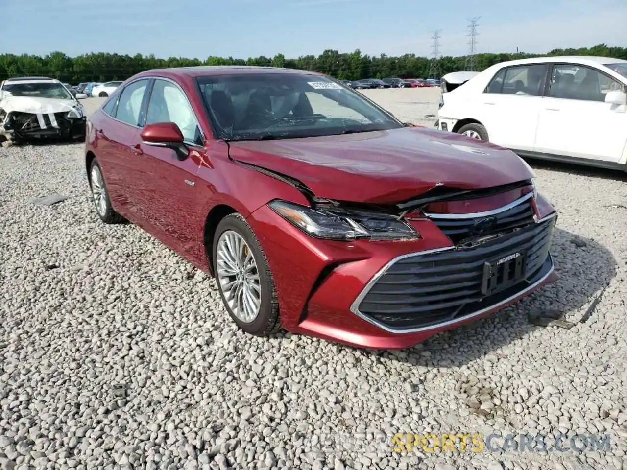 1 Photograph of a damaged car 4T1B21FB7KU008623 TOYOTA AVALON 2019