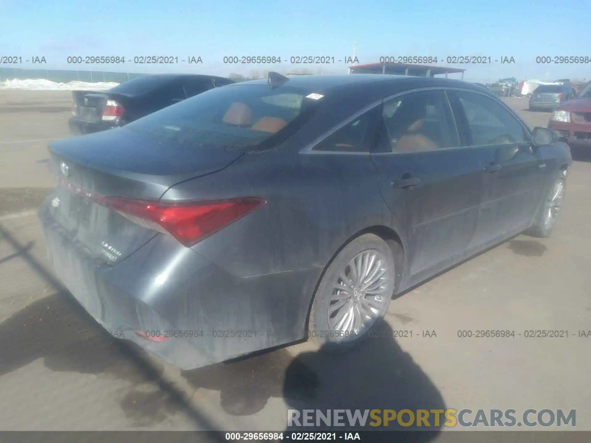 4 Photograph of a damaged car 4T1B21FB7KU009805 TOYOTA AVALON 2019