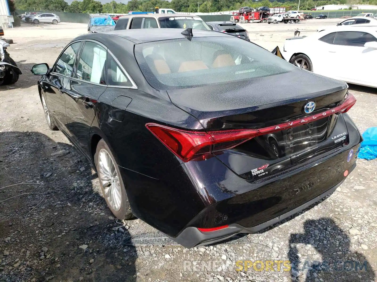 3 Photograph of a damaged car 4T1B21FB7KU011568 TOYOTA AVALON 2019