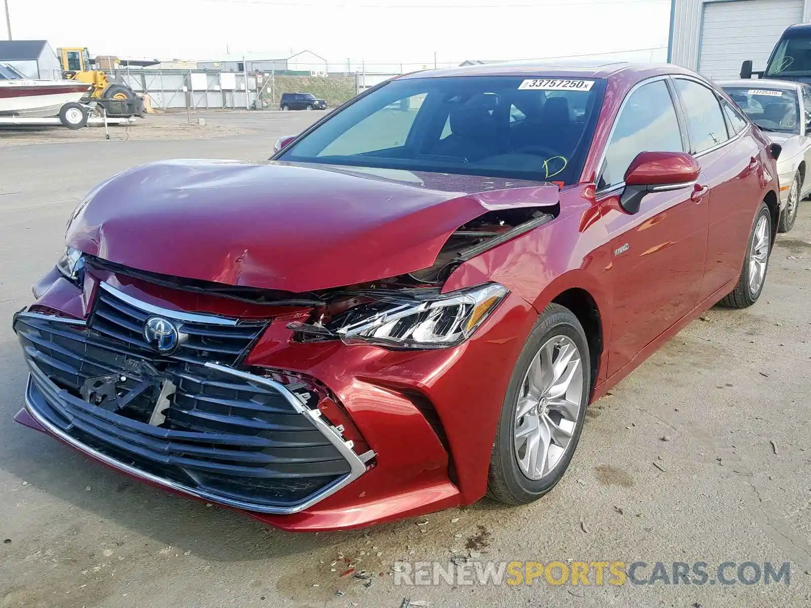 2 Photograph of a damaged car 4T1B21FB8KU001518 TOYOTA AVALON 2019