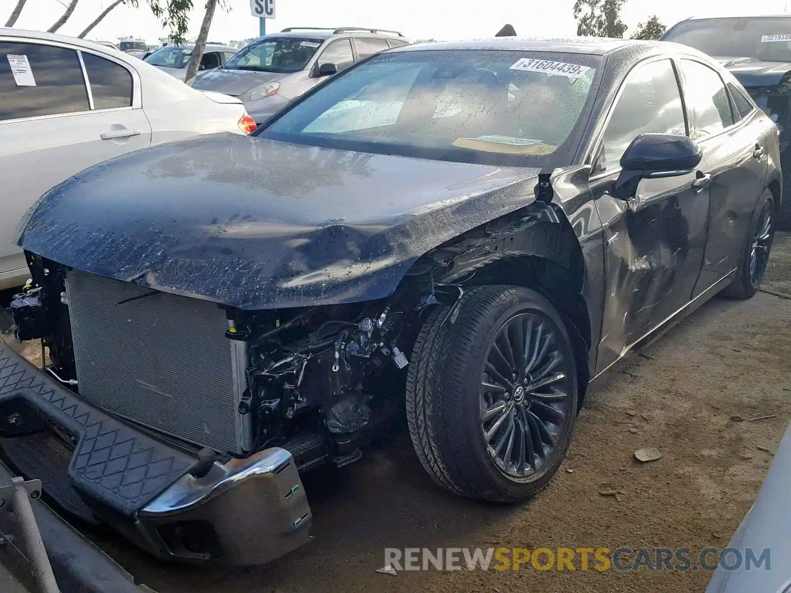 2 Photograph of a damaged car 4T1B21FB8KU001910 TOYOTA AVALON 2019