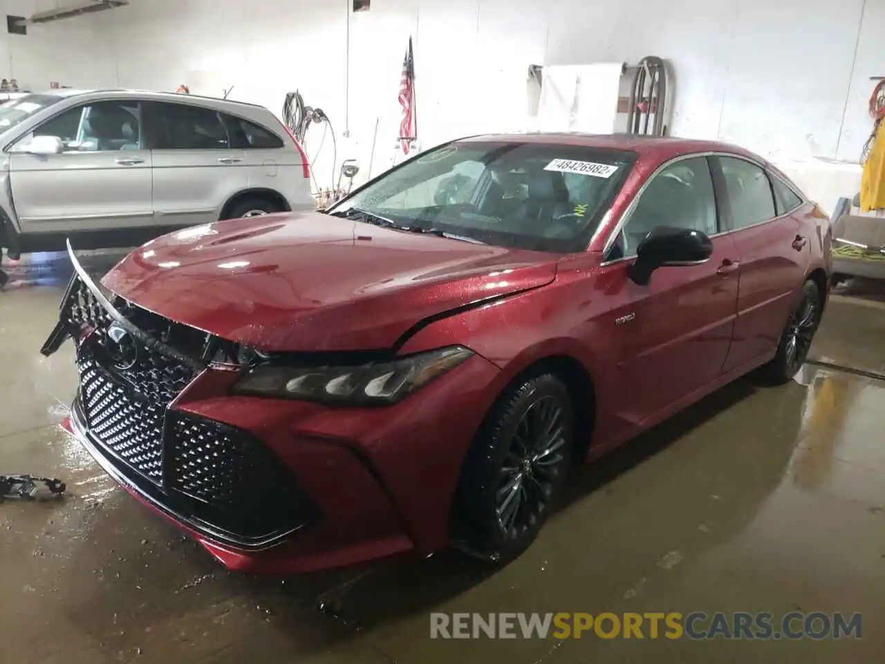 2 Photograph of a damaged car 4T1B21FB8KU003950 TOYOTA AVALON 2019