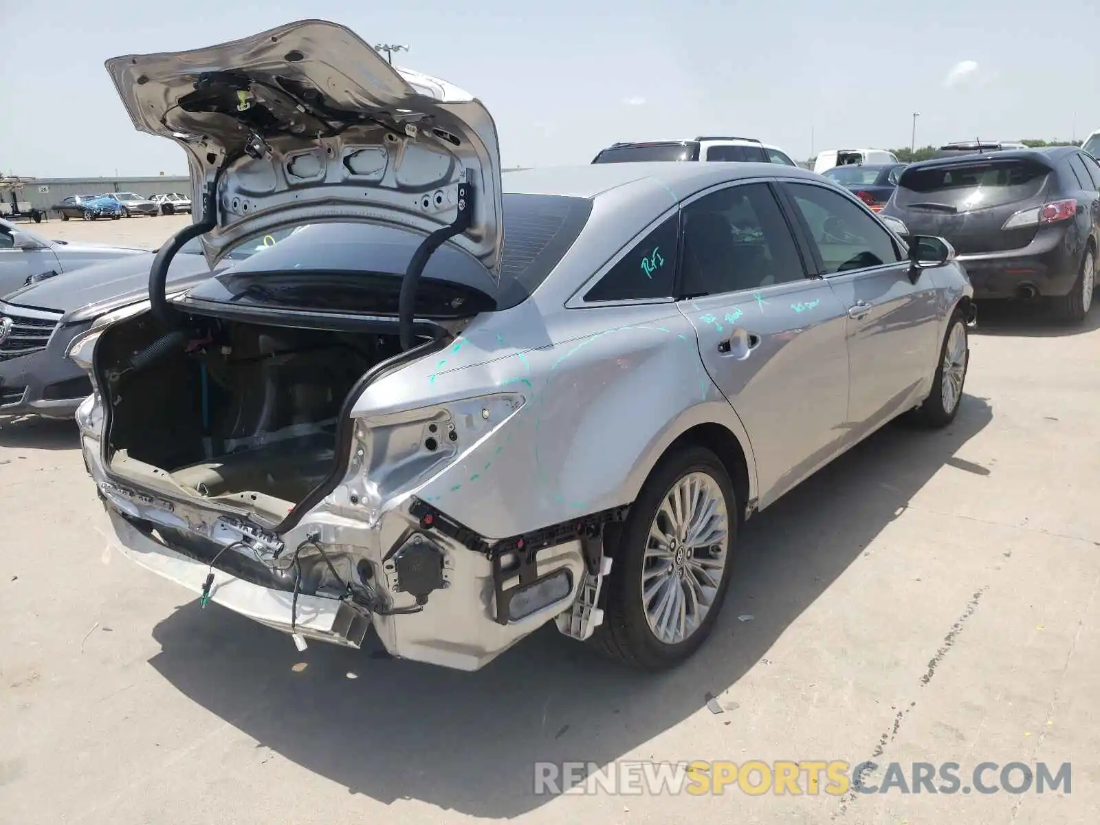 4 Photograph of a damaged car 4T1B21FB8KU005293 TOYOTA AVALON 2019