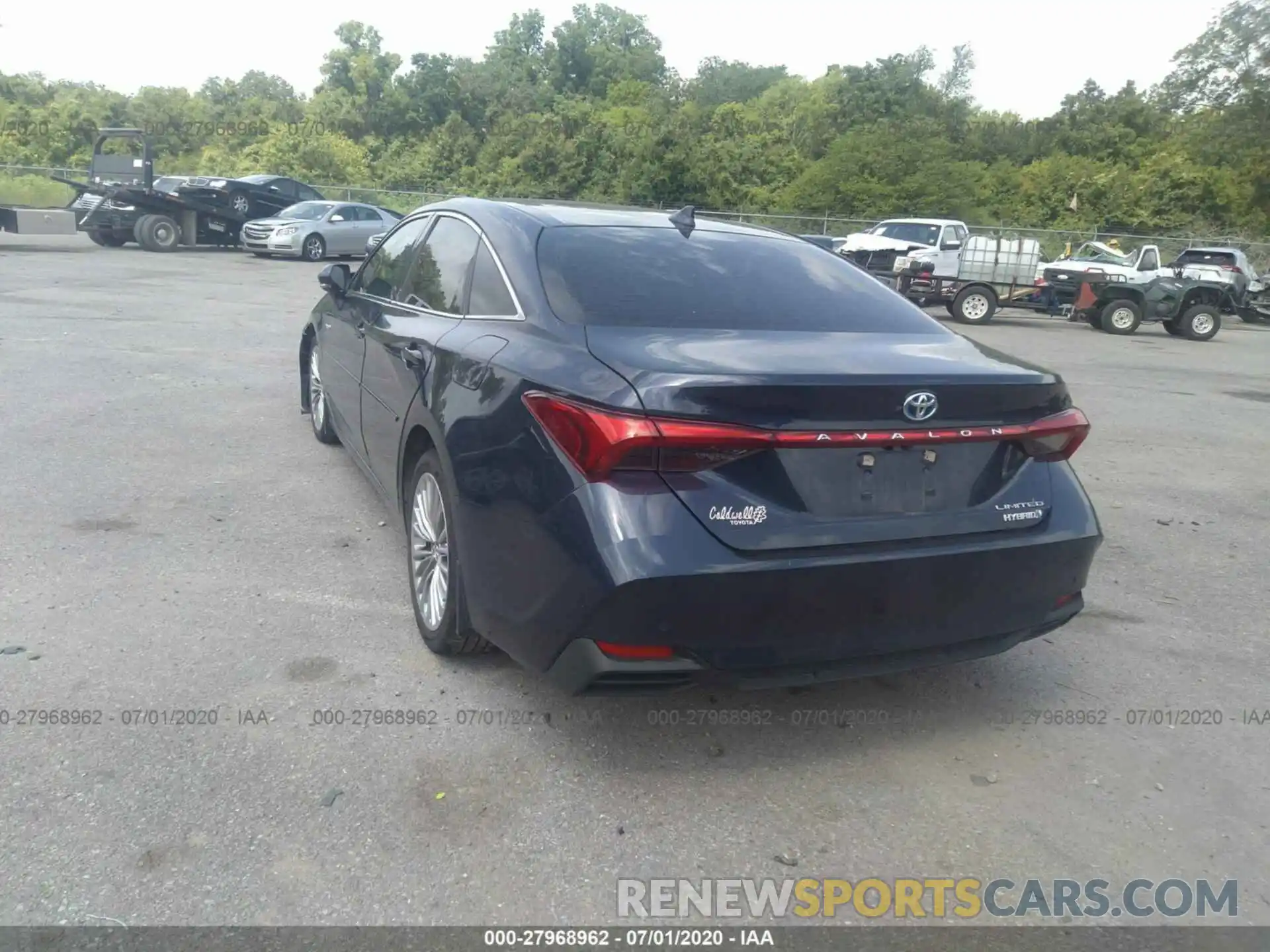 3 Photograph of a damaged car 4T1B21FB8KU006234 TOYOTA AVALON 2019