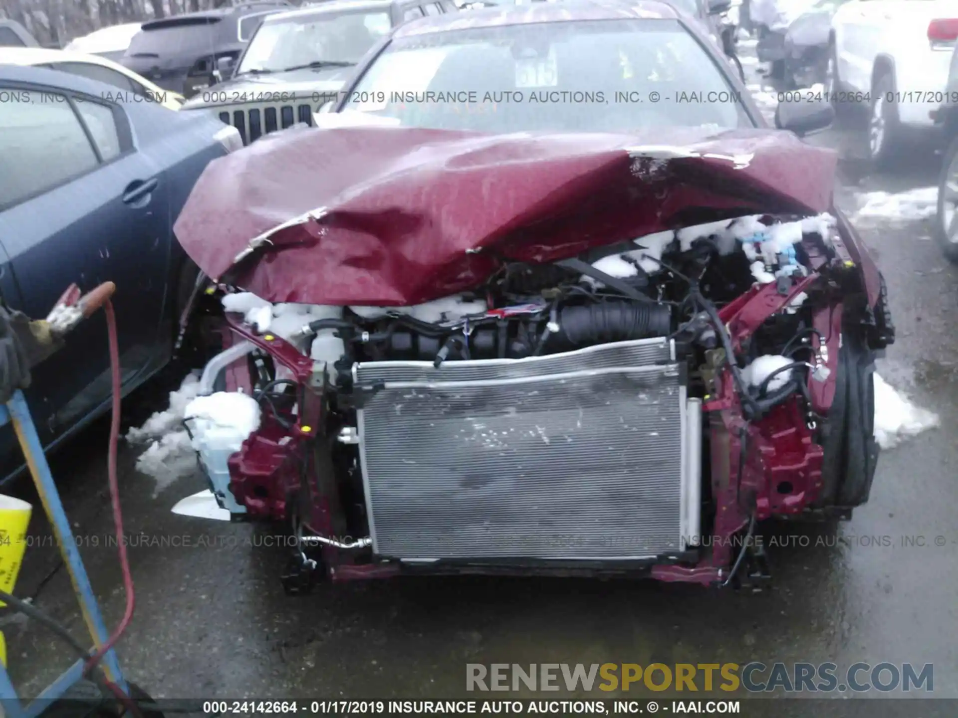 6 Photograph of a damaged car 4T1B21FB9KU001320 TOYOTA AVALON 2019