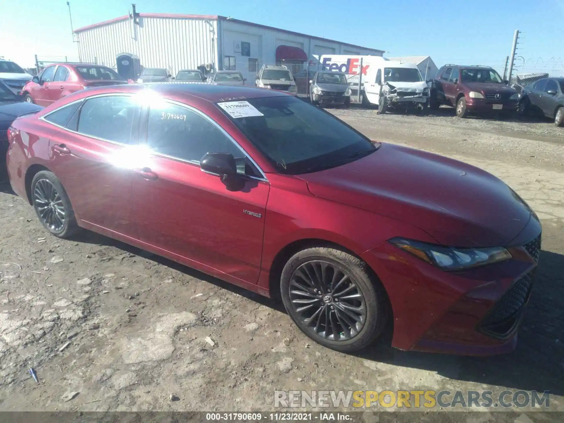 1 Photograph of a damaged car 4T1B21FB9KU001625 TOYOTA AVALON 2019