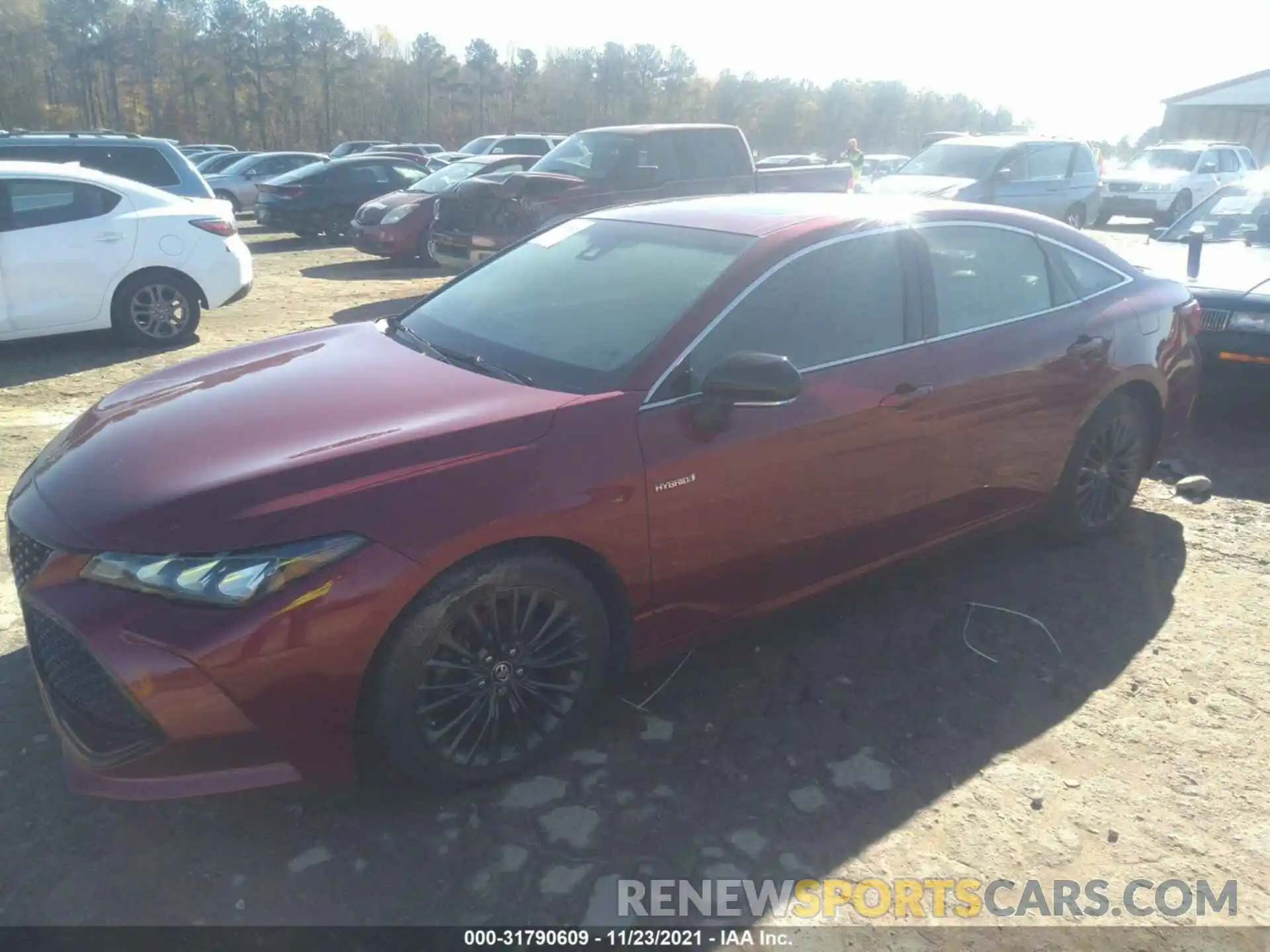 2 Photograph of a damaged car 4T1B21FB9KU001625 TOYOTA AVALON 2019