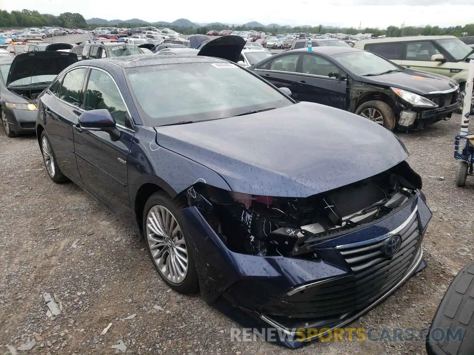 1 Photograph of a damaged car 4T1B21FB9KU003861 TOYOTA AVALON 2019