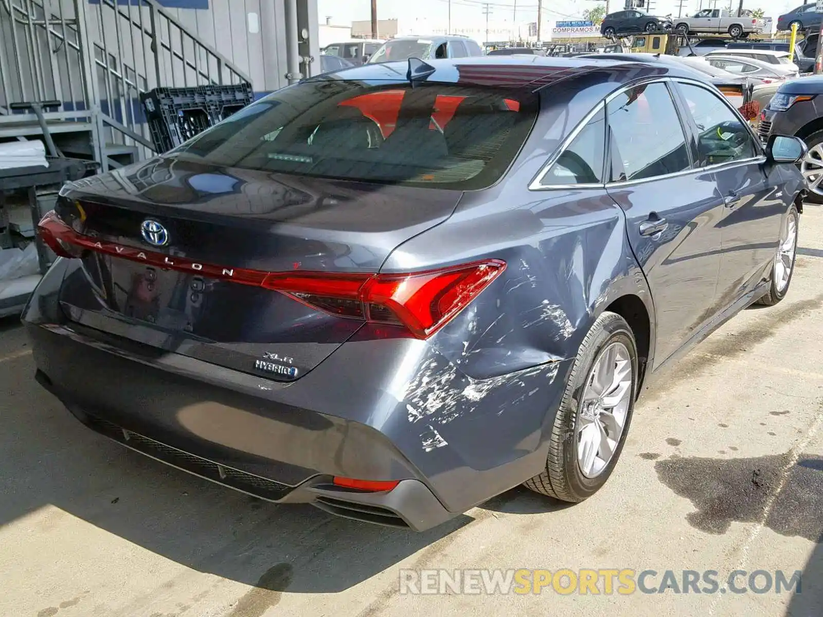 4 Photograph of a damaged car 4T1B21FB9KU004122 TOYOTA AVALON 2019