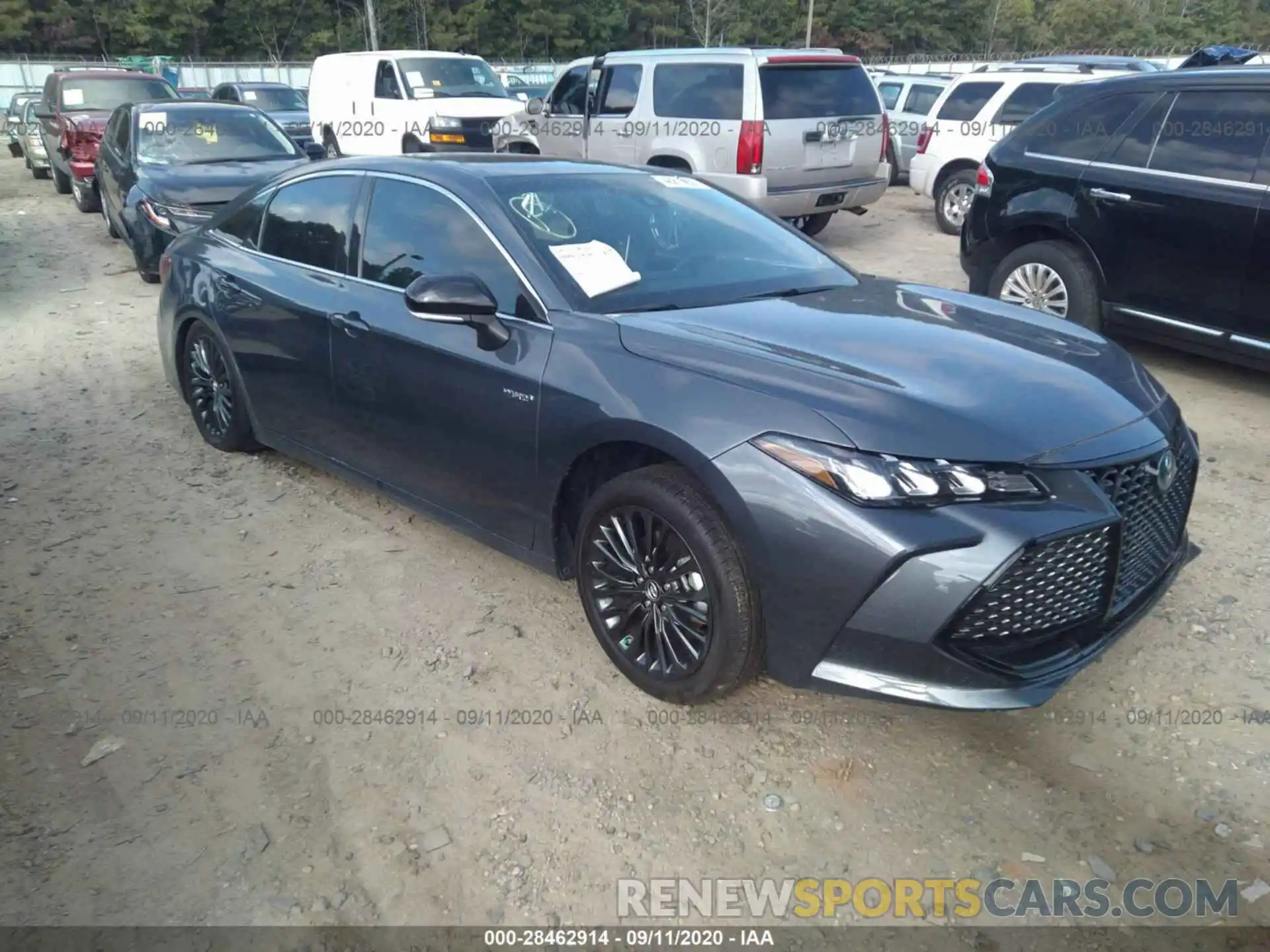 1 Photograph of a damaged car 4T1B21FB9KU004184 TOYOTA AVALON 2019