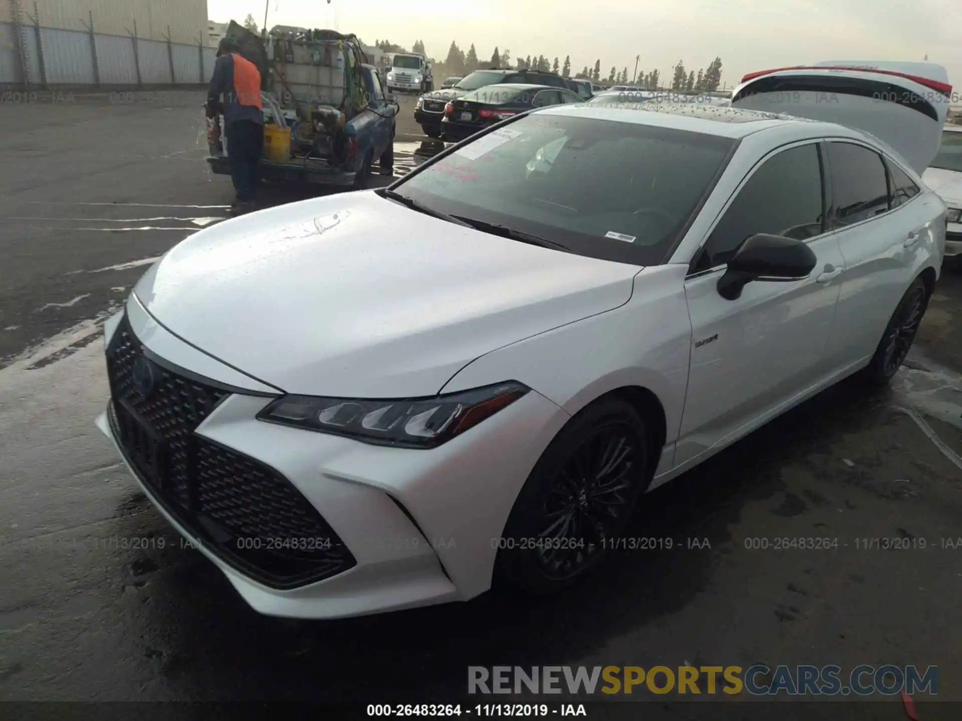 2 Photograph of a damaged car 4T1B21FB9KU004430 TOYOTA AVALON 2019