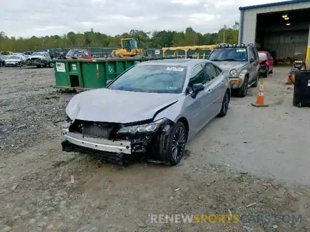 2 Photograph of a damaged car 4T1B21FB9KU005870 TOYOTA AVALON 2019