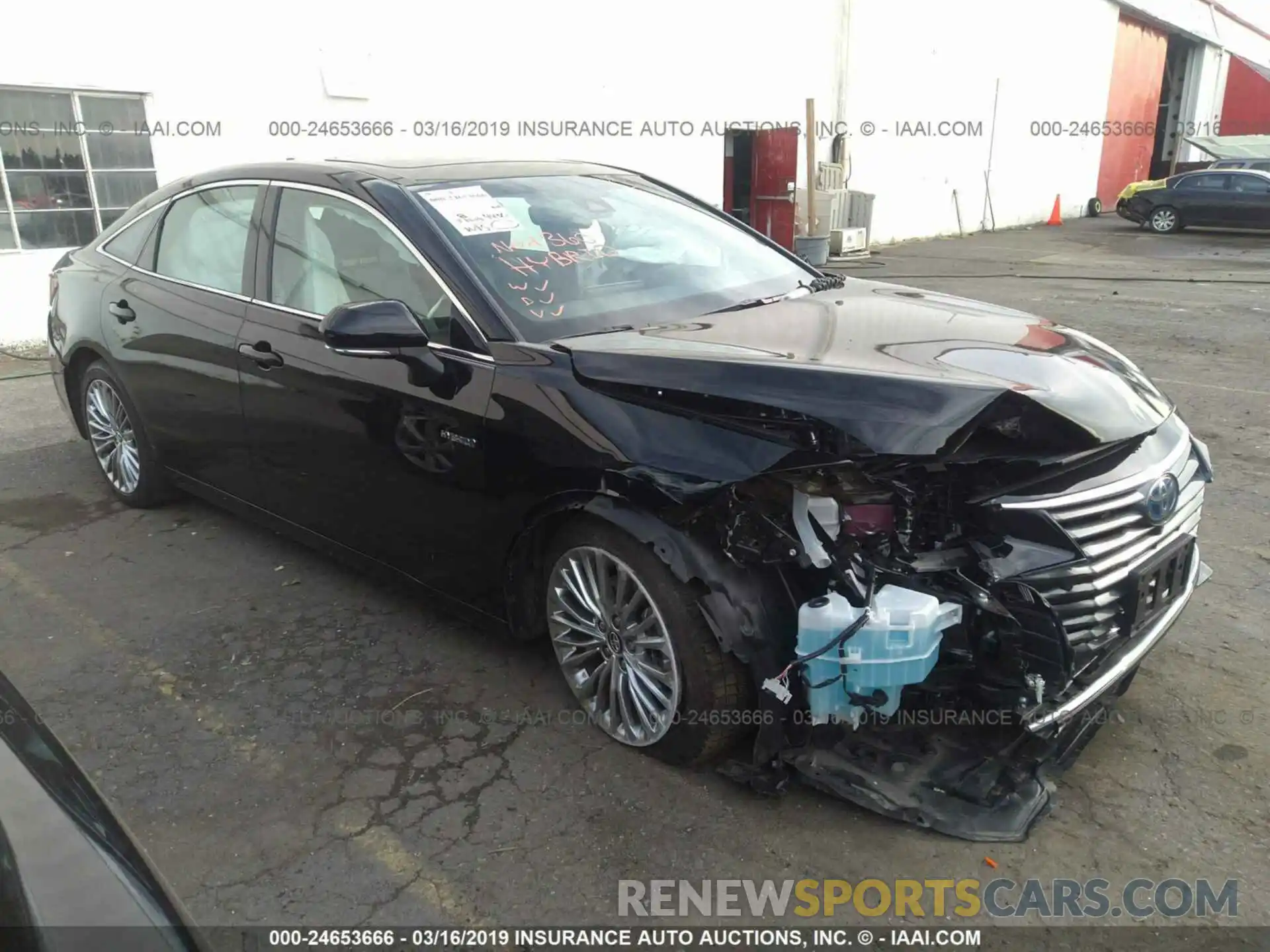 1 Photograph of a damaged car 4T1B21FBXKU001116 TOYOTA AVALON 2019