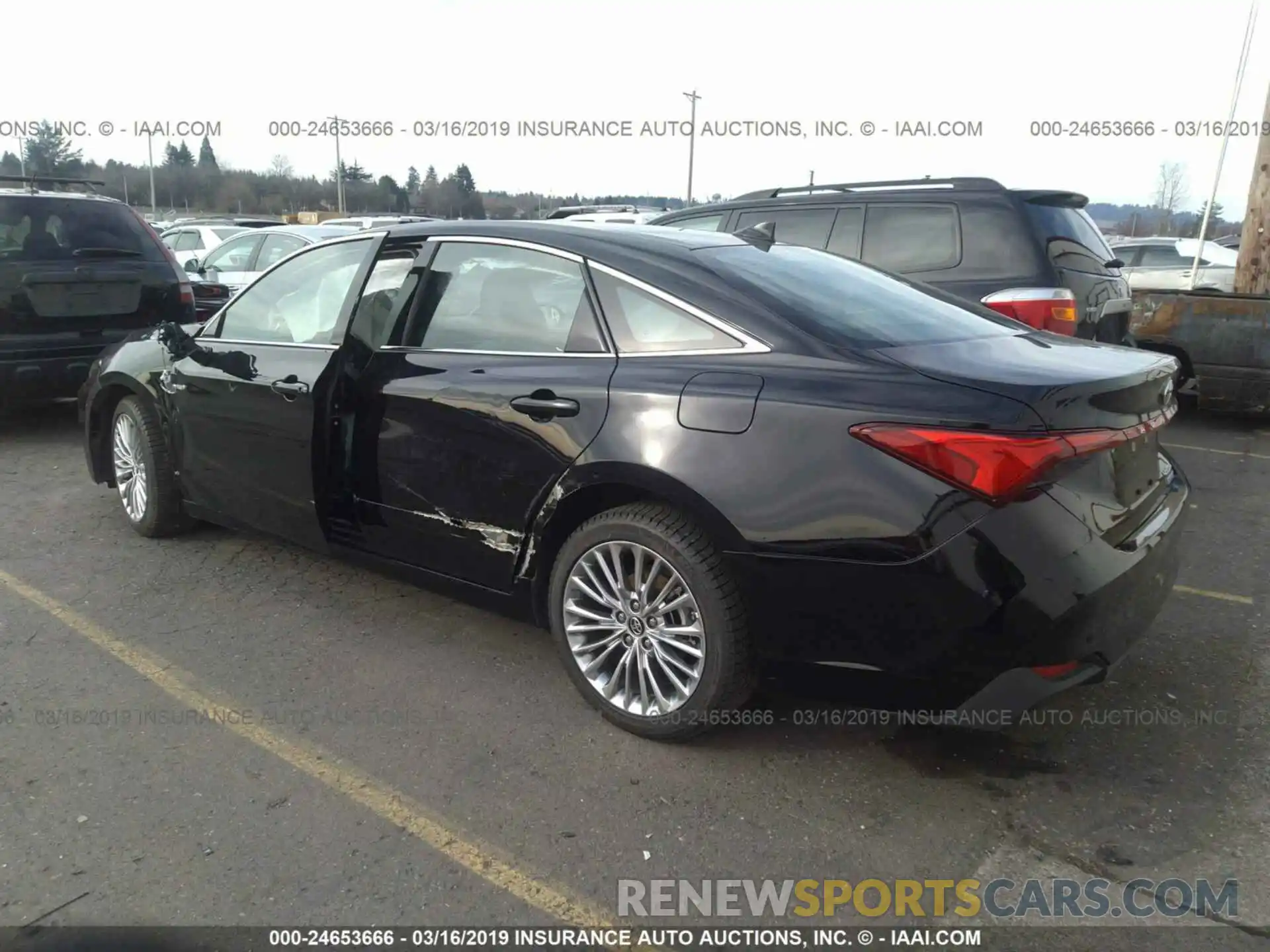 3 Photograph of a damaged car 4T1B21FBXKU001116 TOYOTA AVALON 2019