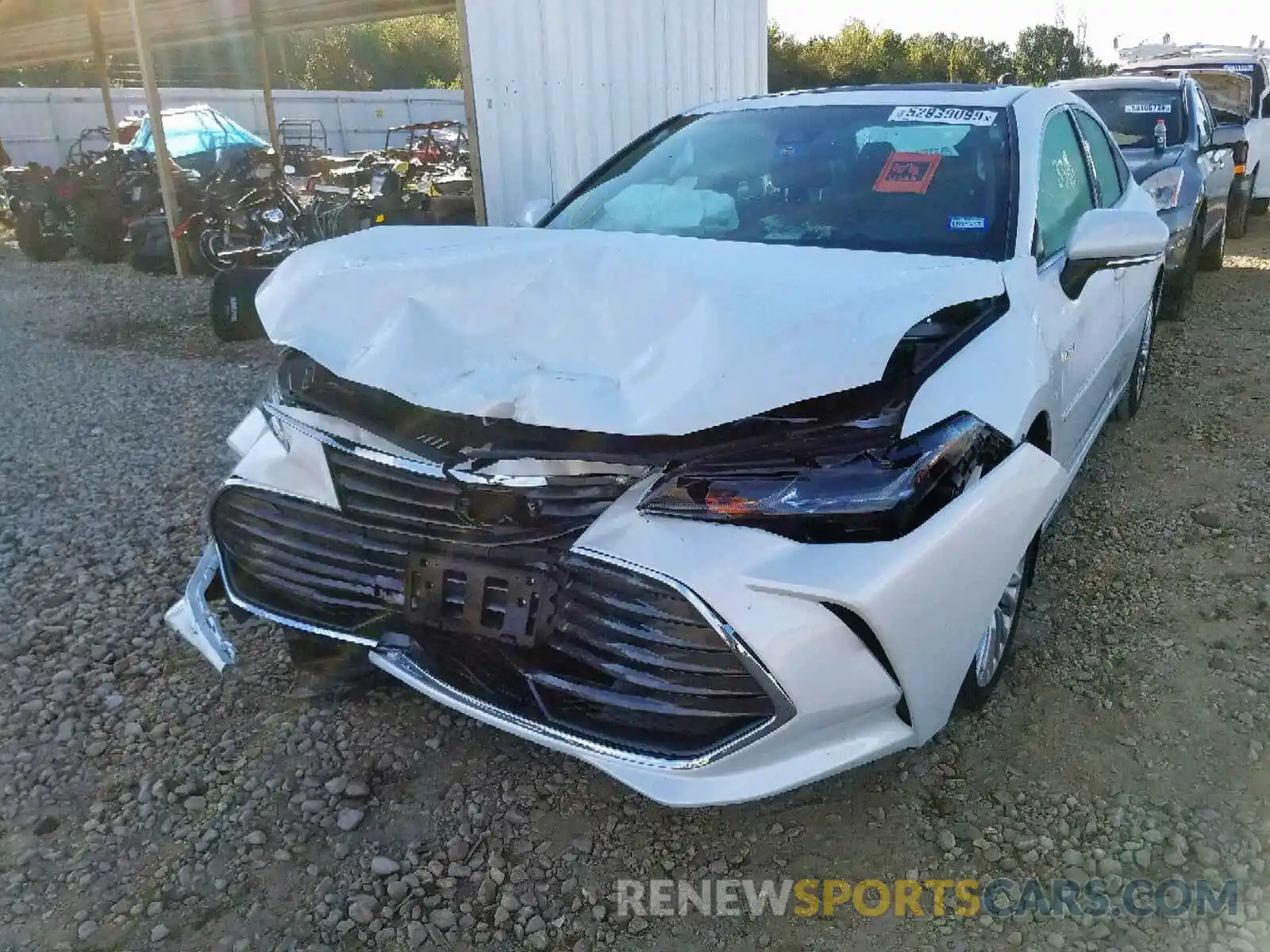 2 Photograph of a damaged car 4T1B21FBXKU011788 TOYOTA AVALON 2019