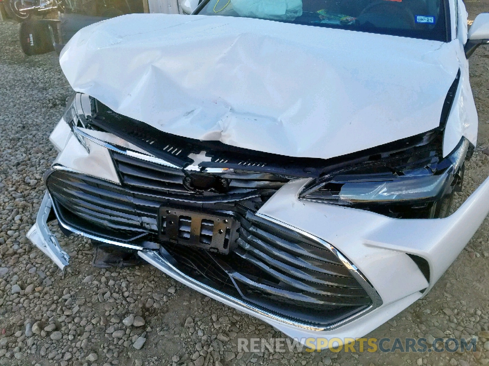 9 Photograph of a damaged car 4T1B21FBXKU011788 TOYOTA AVALON 2019