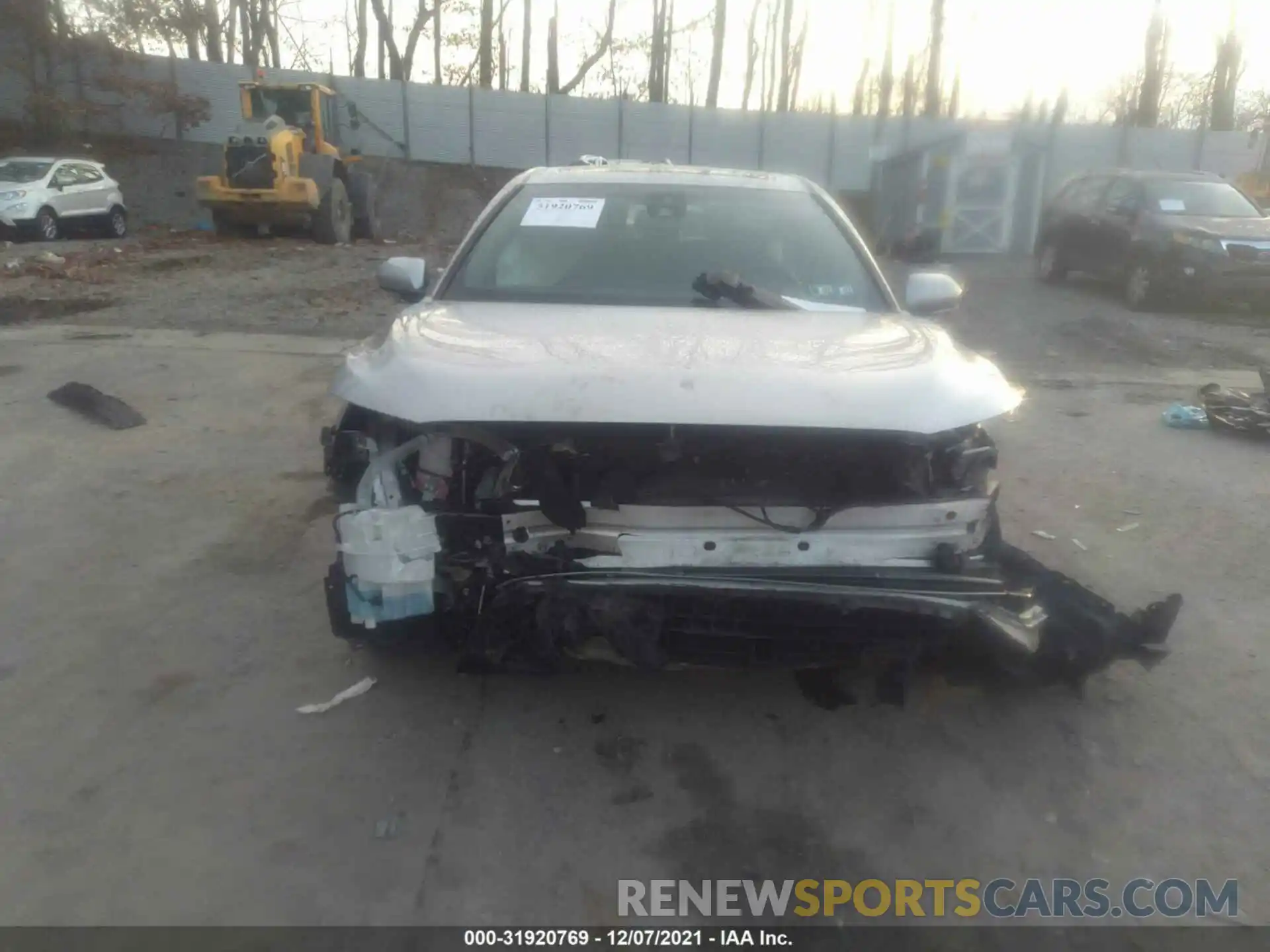 6 Photograph of a damaged car 4T1BZ1FB0KU002741 TOYOTA AVALON 2019