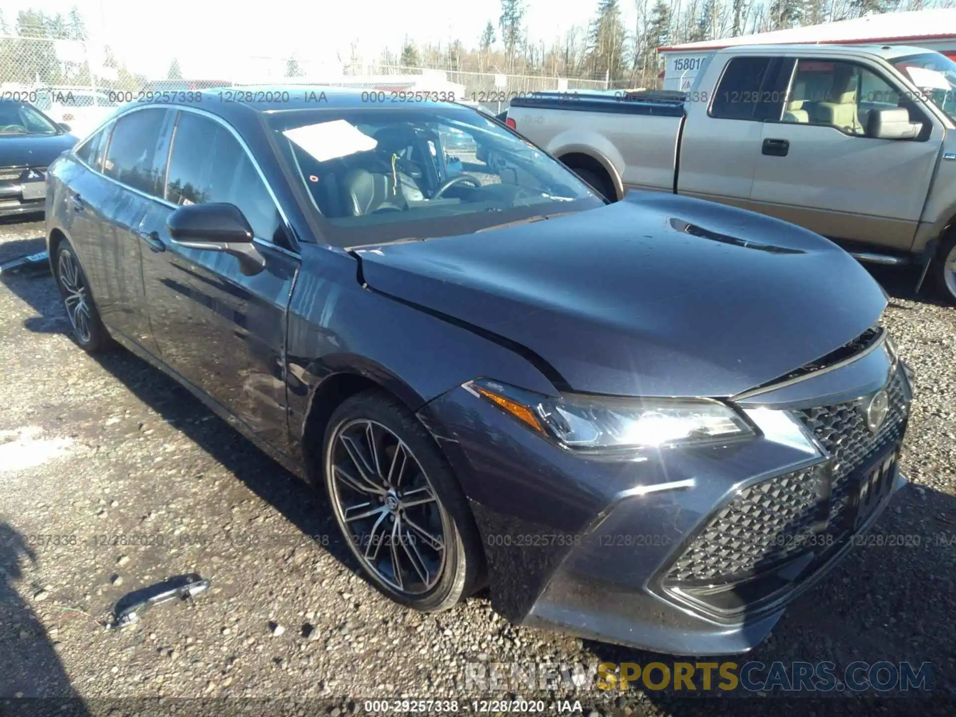 1 Photograph of a damaged car 4T1BZ1FB0KU003677 TOYOTA AVALON 2019