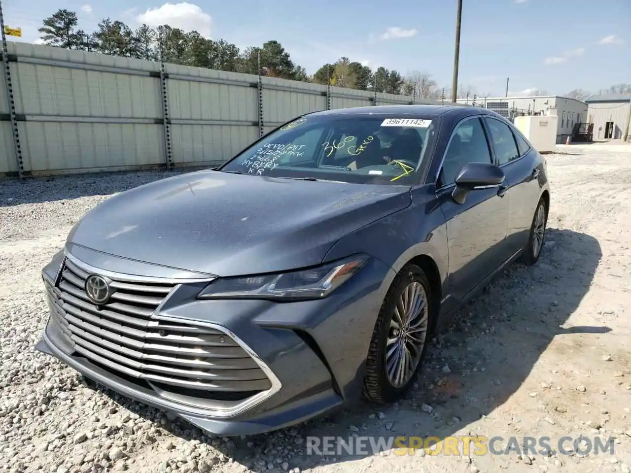 2 Photograph of a damaged car 4T1BZ1FB0KU005235 TOYOTA AVALON 2019