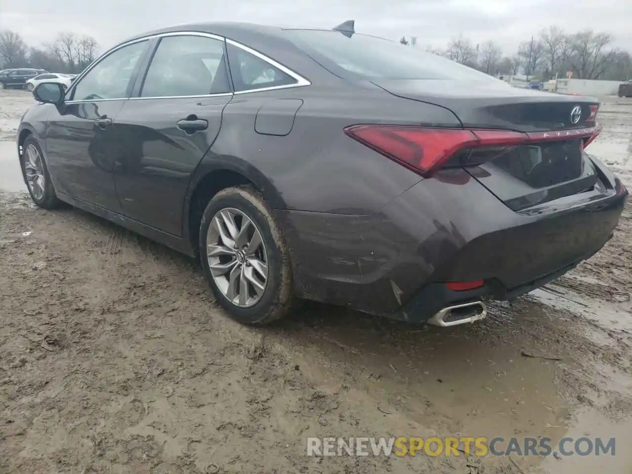 3 Photograph of a damaged car 4T1BZ1FB0KU007793 TOYOTA AVALON 2019