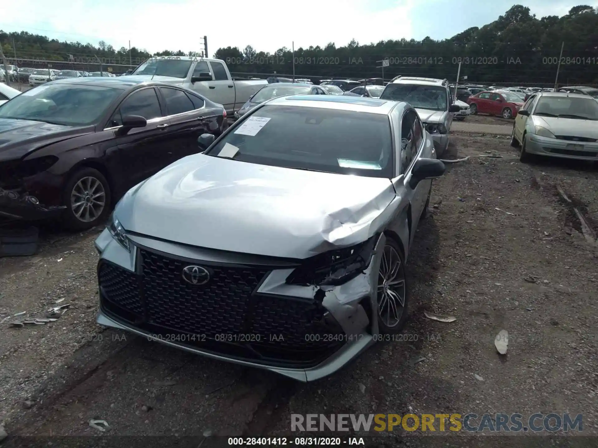 6 Photograph of a damaged car 4T1BZ1FB0KU007843 TOYOTA AVALON 2019