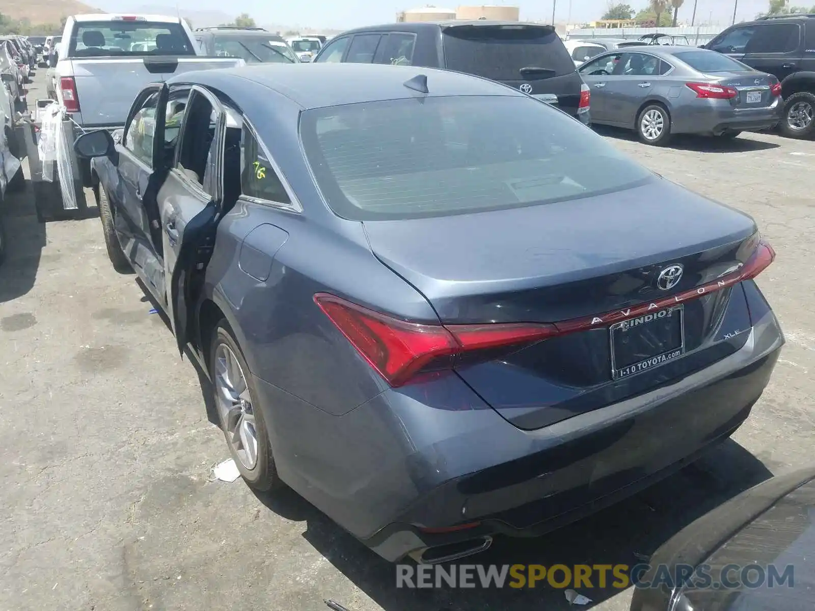 3 Photograph of a damaged car 4T1BZ1FB0KU009947 TOYOTA AVALON 2019