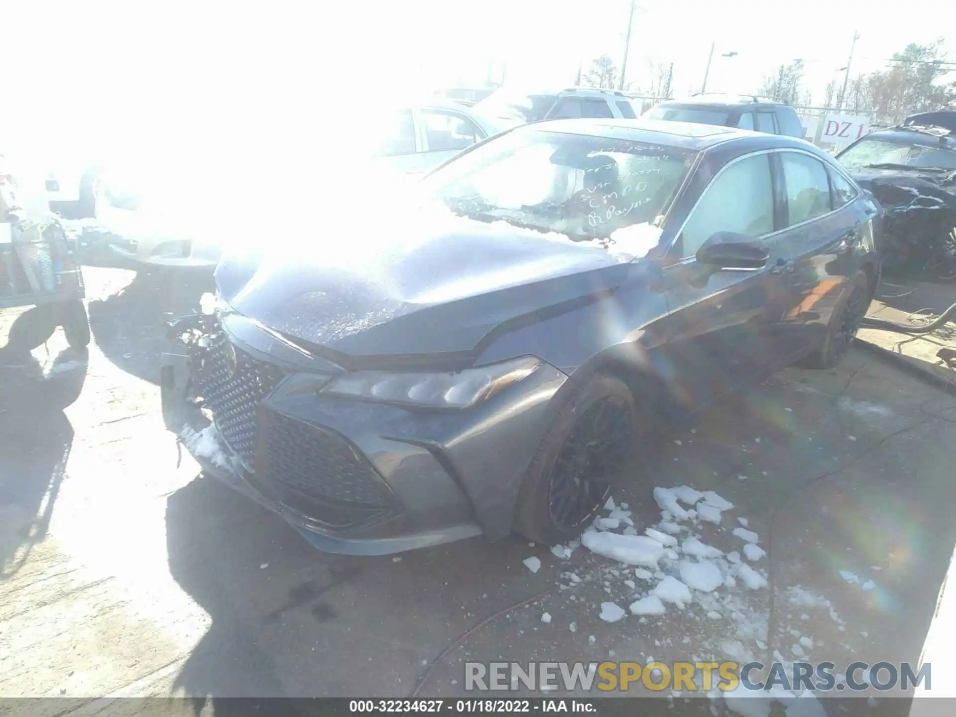 2 Photograph of a damaged car 4T1BZ1FB0KU010337 TOYOTA AVALON 2019