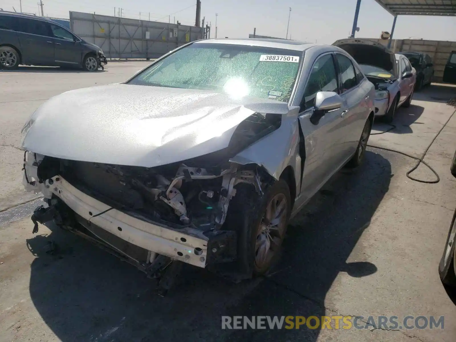 2 Photograph of a damaged car 4T1BZ1FB0KU011651 TOYOTA AVALON 2019