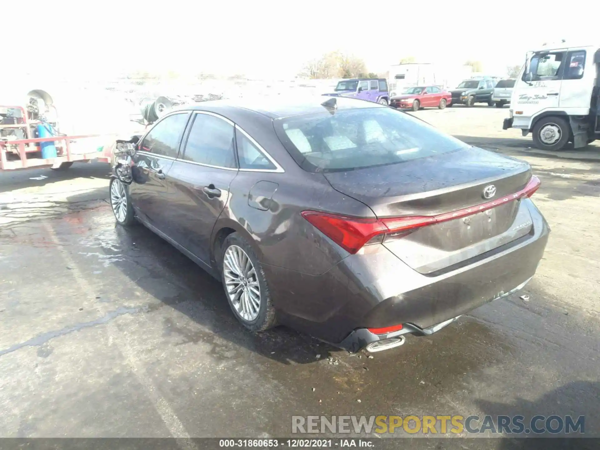 3 Photograph of a damaged car 4T1BZ1FB0KU012878 TOYOTA AVALON 2019