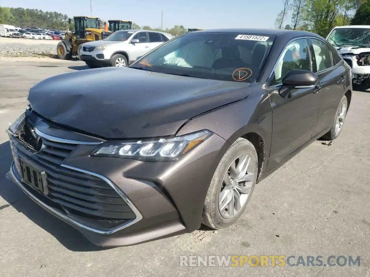 2 Photograph of a damaged car 4T1BZ1FB0KU014632 TOYOTA AVALON 2019